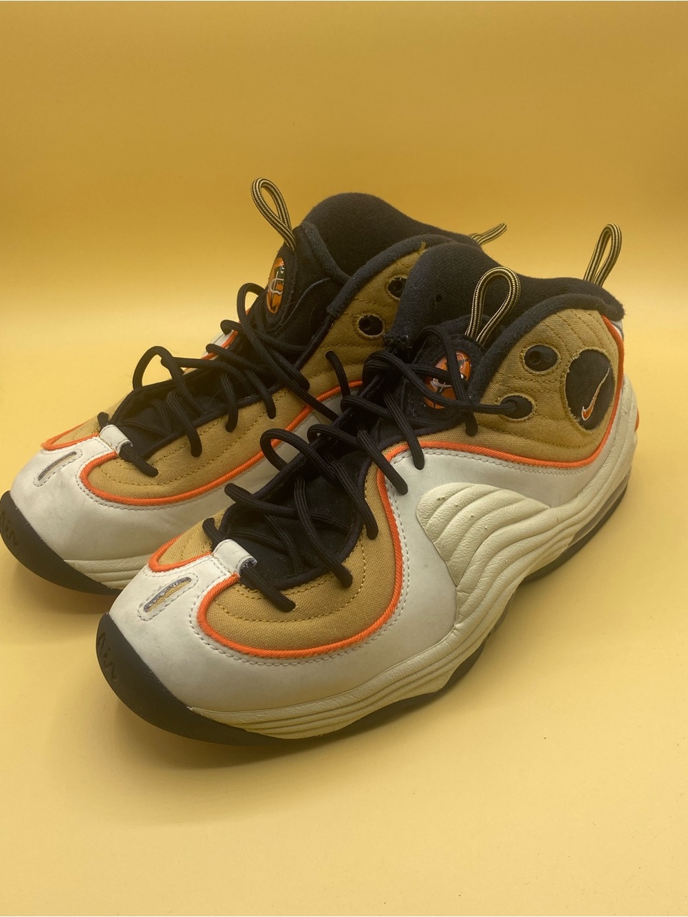 Reebok Question Mid Leather Sneakers - White Tan Orange Black - Picture 4 of 4